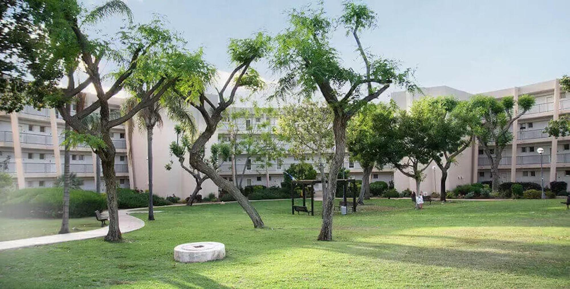 Caesarea Inn Luaran gambar